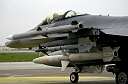 AIM-9_AIM-120_and_AGM-88_on_F-16C.jpg